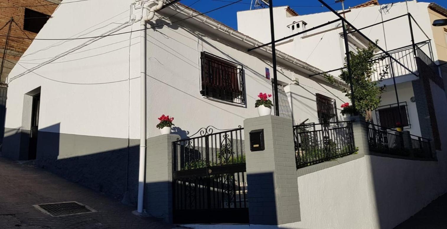 Casa Rural Maria Pinos Genil Exterior foto